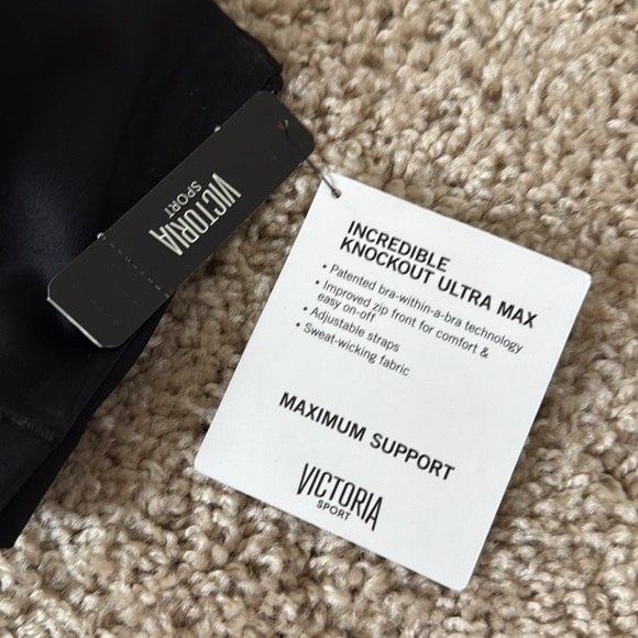 Victorias Secret Sports Bra - Picture 4 of 4